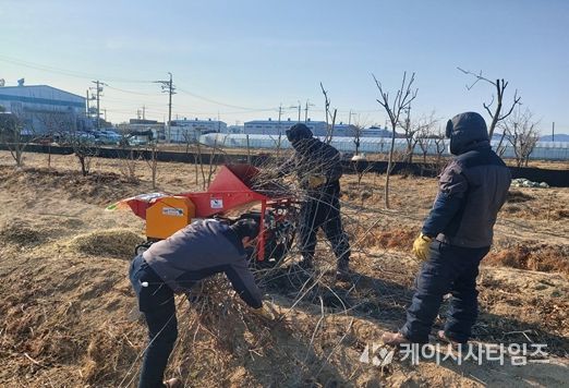 영농 부산물 파쇄 무료 지원사업 시행