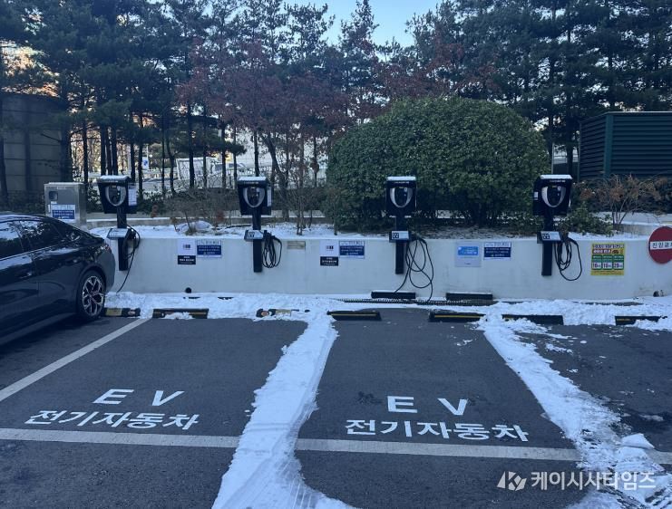 영등포구 전기차 충전시설 지상 이전설치 완료 모습