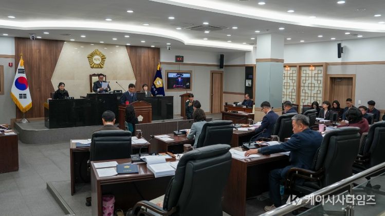 괴산군의회, 2026년 새해 첫 임시회 폐회