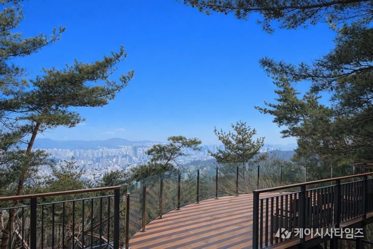 “남서울의 아름다움을 한눈에”…금천구, 호암마루길&전망대 조성
