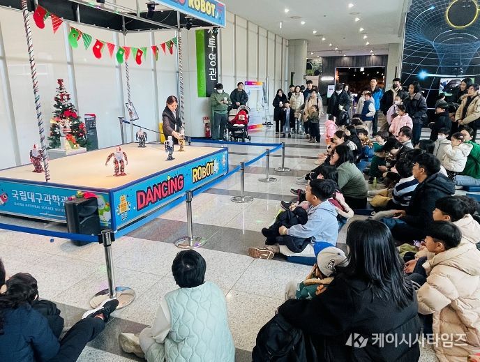 설 연휴 맞아 전시관 무료 개방