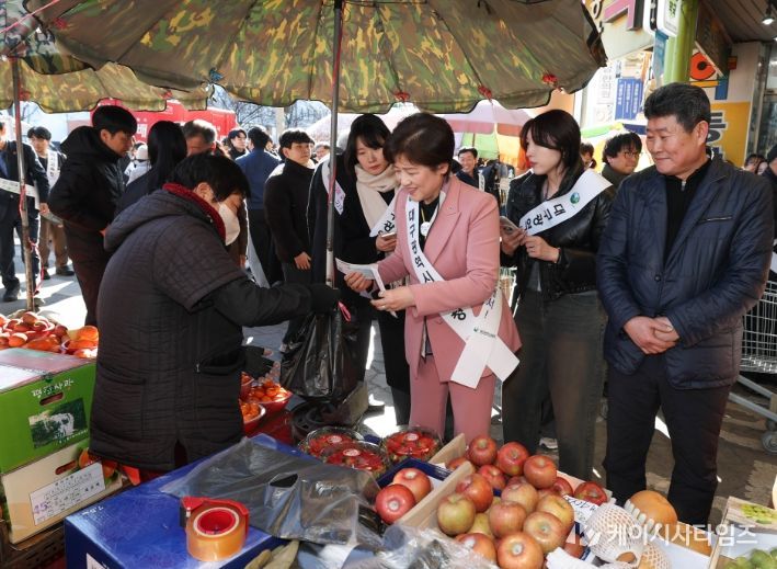 , 설 맞아 서남신시장에서‘전통시장 장보기 행사’