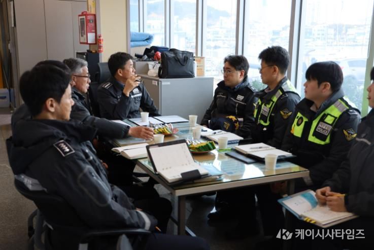 울산해경서장, 설 연휴 대비 치안현장 점검