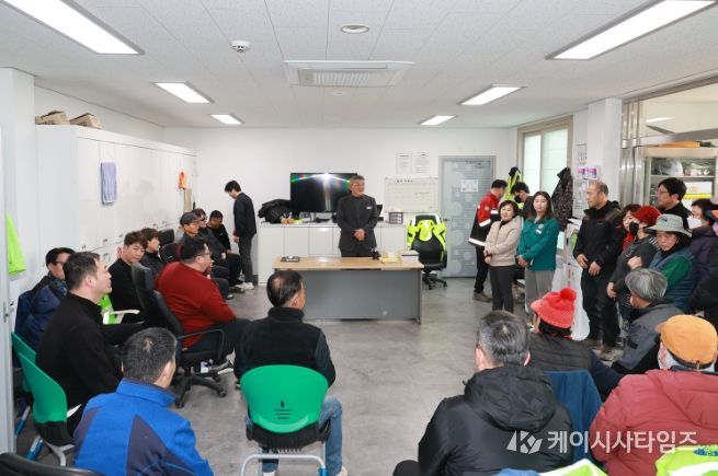 예천군, 설맞이 생활폐기물 처리 근로자 격려 방문