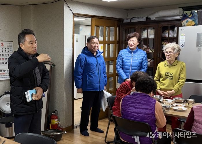 강북구의회 최미경·이상수 의원, 지역 경로당 순회하며 ‘현장 소통 의정’ 박차