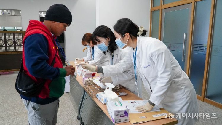 양구군 외국인계절근로자 첫입국배정식