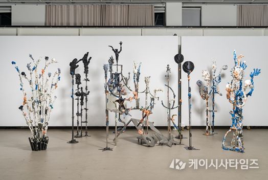 전시 참여작가 및 작품 이미지