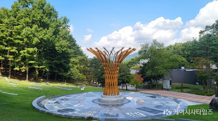 강화군, ‘마니산 치유의 숲’ 웰니스 프로그램 운영 시작… 힐링 명소로 인기