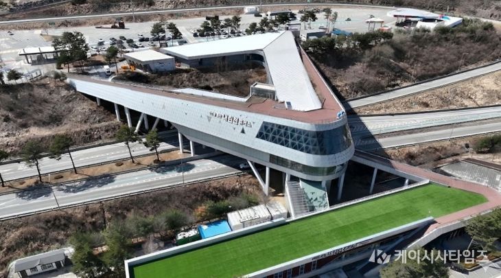 인제 내린천휴게소, 전국 휴게소 최초 치매극복선도기업 지정 ... 민관협력 치매안전망 구축한다.