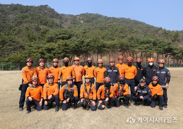 홍성소방서, 봄철 산악사고 대비 특별구조훈련 실시