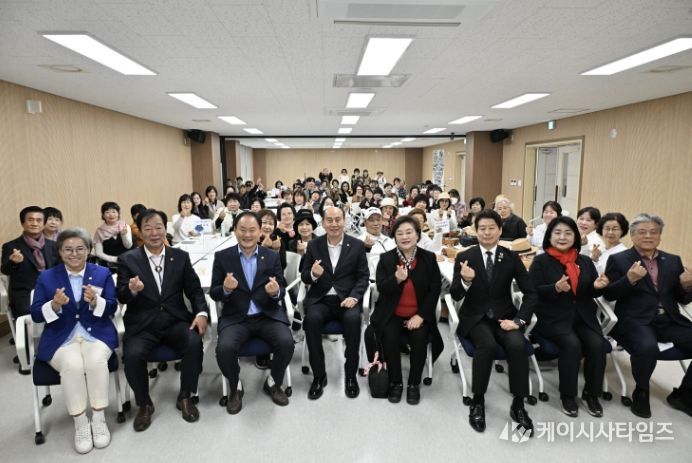 '나의 재능, 지역사회 꽃 피우자 ~ ' 2026 자원봉사센터 재능나눔봉사단 개강식 운영