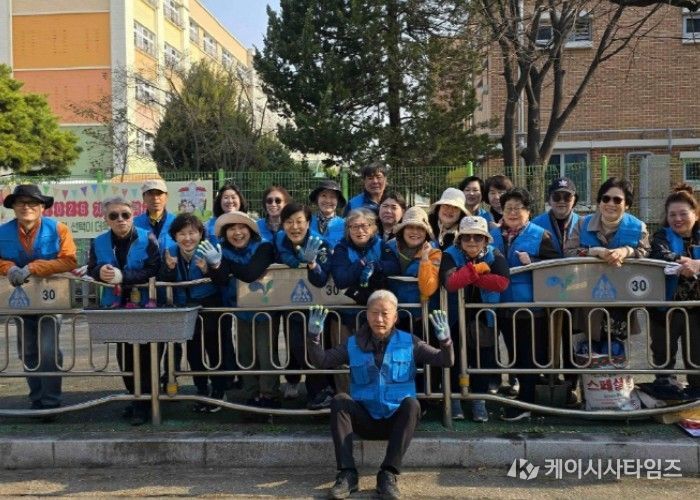 고양시 정발산동, 봄맞이 초화식재 행사 개최