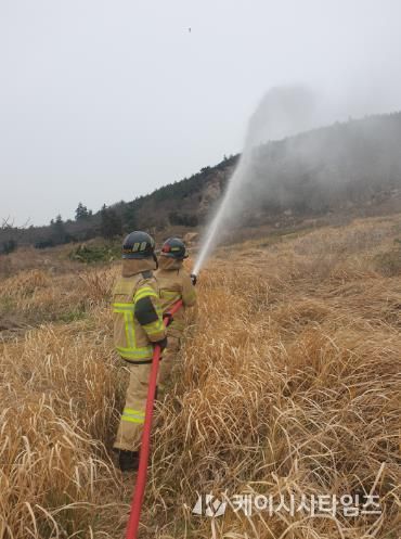신안소방서 “봄철 산불 예방을 위한 ‘예비주수의 날’ 운영”