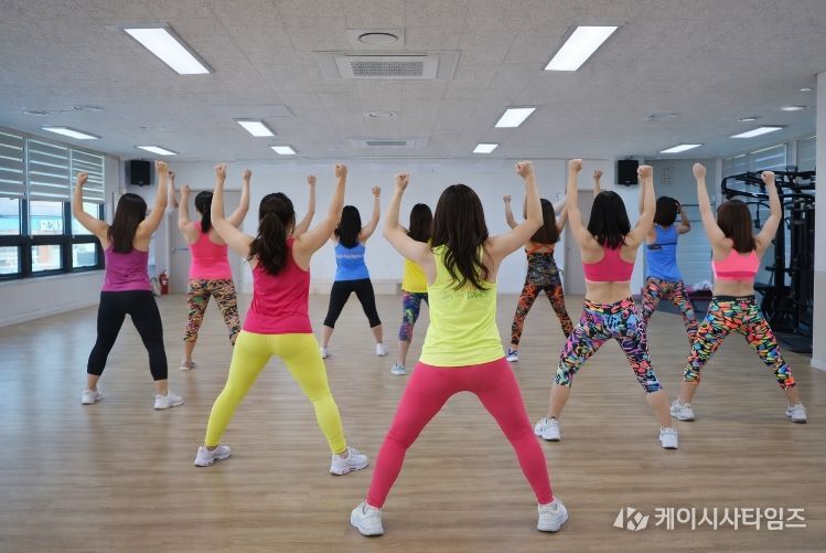 정읍시, 성인 비만 관리 프로그램 ‘활력충전 줌바교실’ 참여자 모집