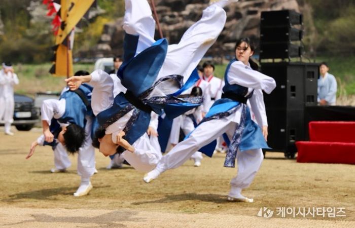 충주시립택견단-어린이택견단, 진천농다리축제 참여